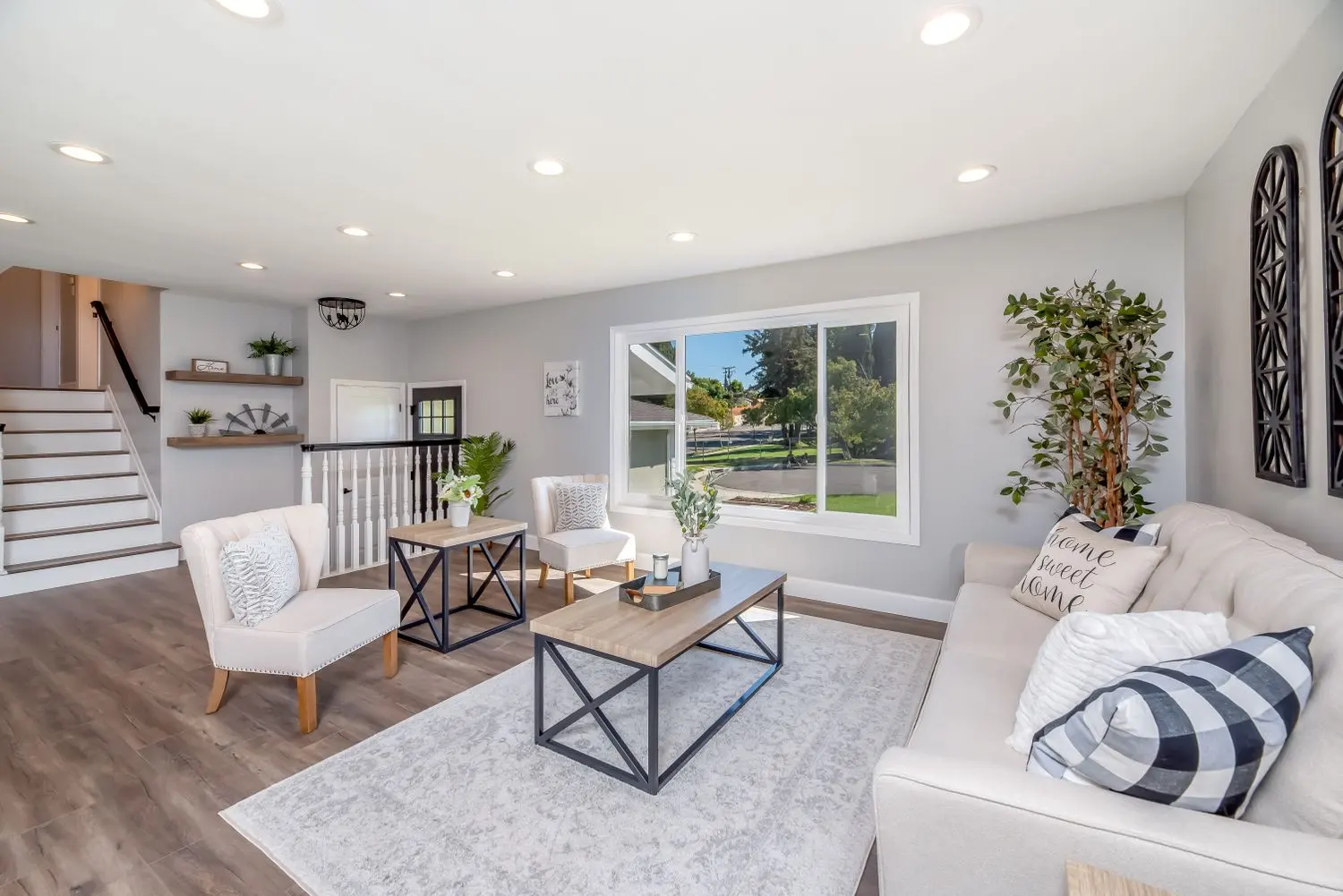 Bright open-plan living room ready for a move-out deep clean